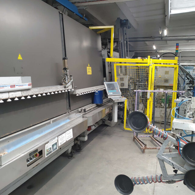 Lisec IG Line 2500x1600mm with tandem gas press and sealing robot