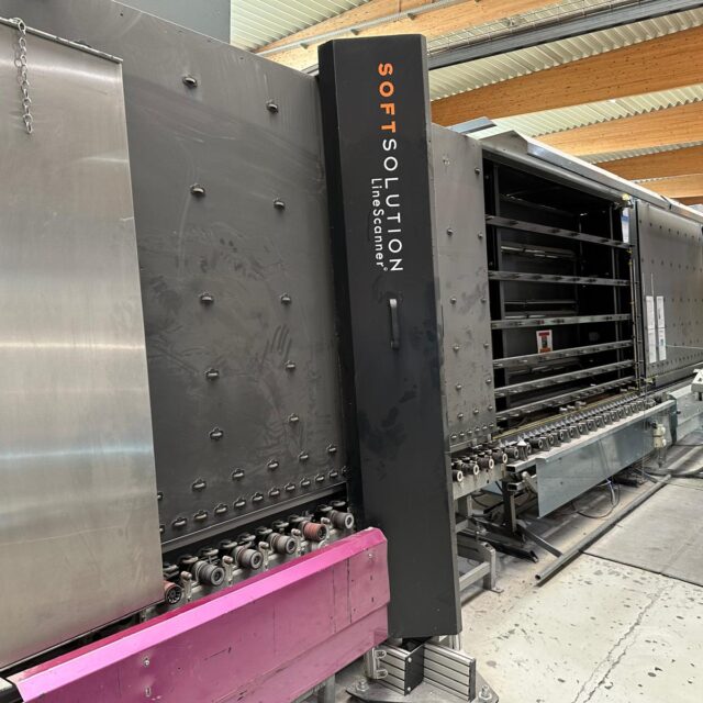 Lisec IG line 2500 x 1600 mm with LineScanner